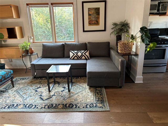 613 Brentwood ST C, Austin, TX 78752