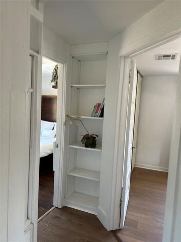 613 Brentwood ST C, Austin, TX 78752