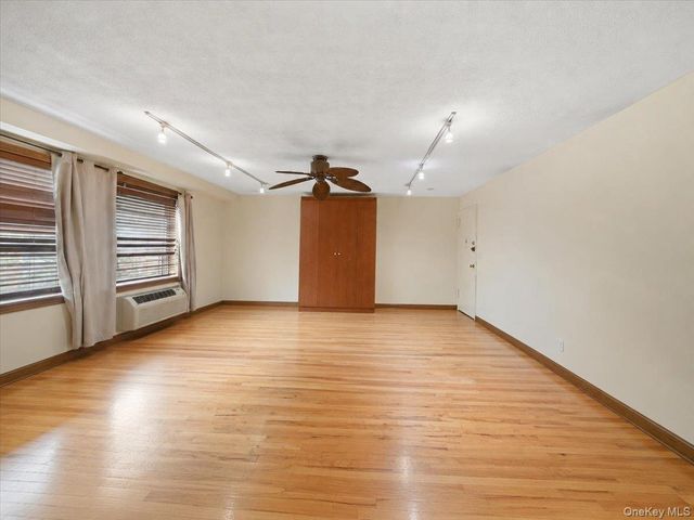 6291 Broadway A6, Bronx, NY 10471