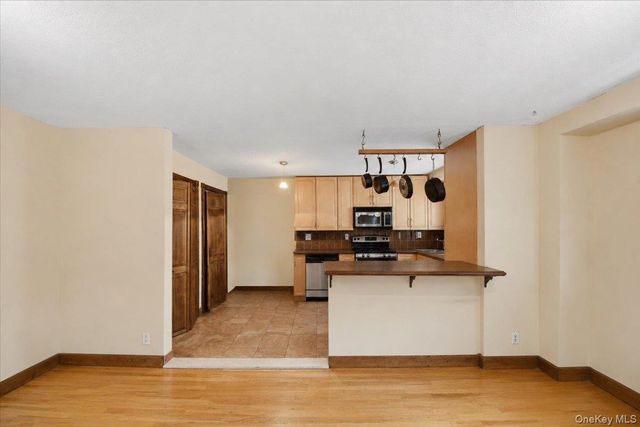 6291 Broadway A6, Bronx, NY 10471