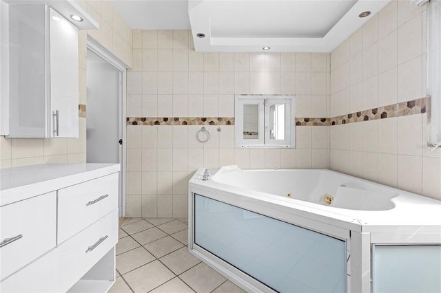 181 JAGUAL, Gurabo, PR 00778