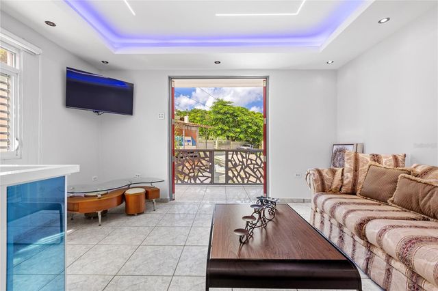 181 JAGUAL, Gurabo, PR 00778