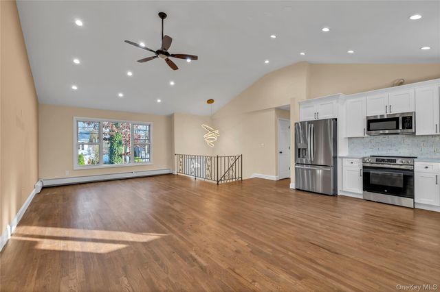 116 Phyllis Drive, Patchogue, NY 11772