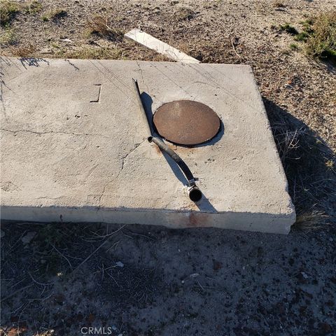 793 Locust Avenue, Lucerne Valley, CA 92356