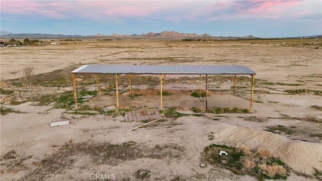 793 Locust Avenue, Lucerne Valley, CA 92356