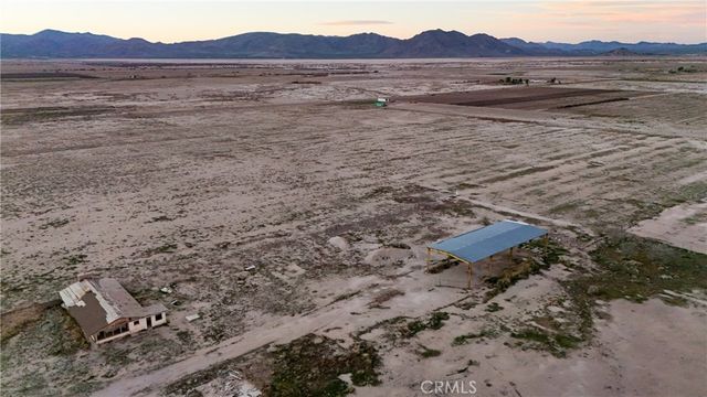 793 Locust Avenue, Lucerne Valley, CA 92356