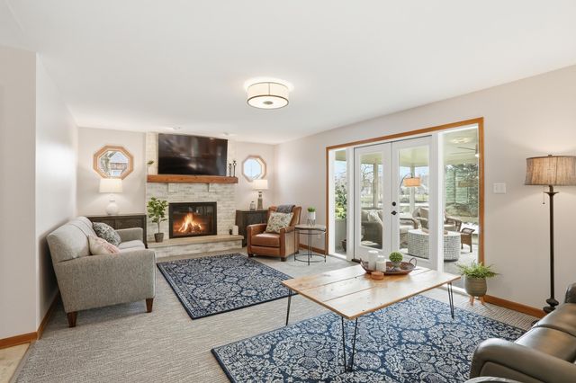 1345 Mccoy Drive, Schererville, IN 46375