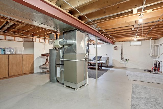 1345 Mccoy Drive, Schererville, IN 46375