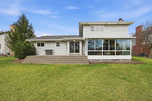 1345 Mccoy Drive, Schererville, IN 46375