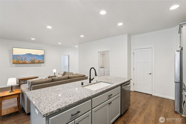 126 Zephyr Drive, Silverlake, WA 98645