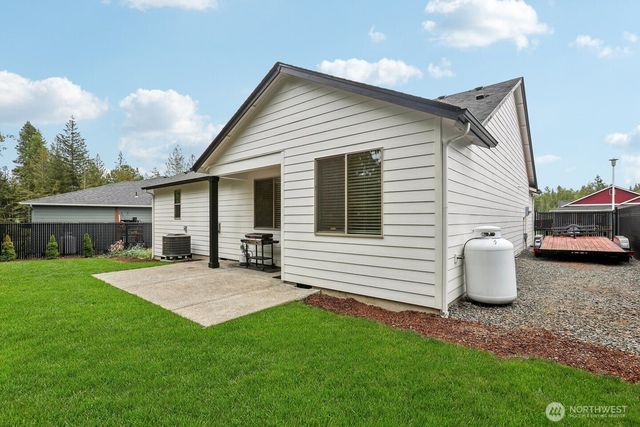 126 Zephyr Drive, Silverlake, WA 98645