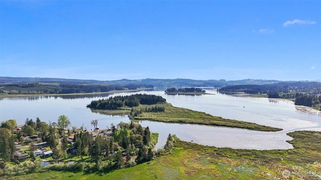 126 Zephyr Drive, Silverlake, WA 98645