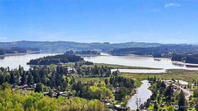 126 Zephyr Drive, Silverlake, WA 98645