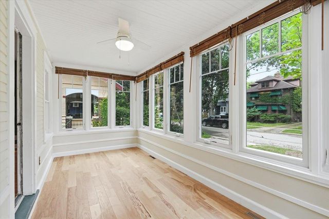 422 Sidney Street, Madison, WI 53703