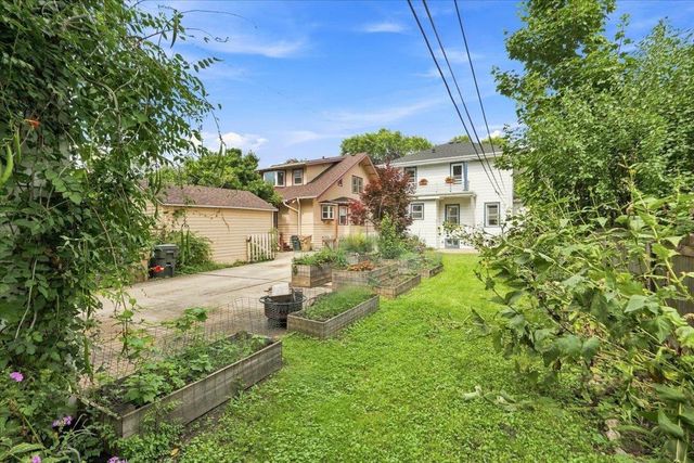 422 Sidney Street, Madison, WI 53703