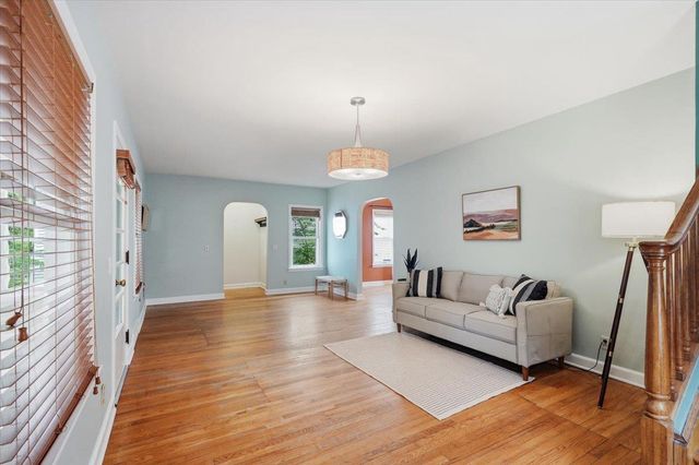 422 Sidney Street, Madison, WI 53703