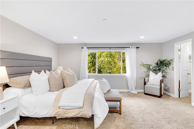 212 Avenida Montalvo E, San Clemente, CA 92672