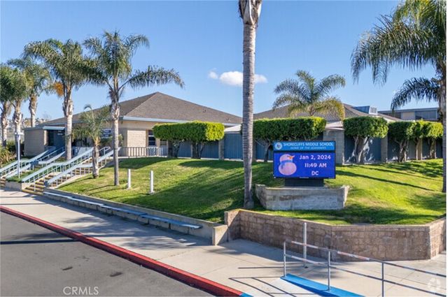 212 Avenida Montalvo E, San Clemente, CA 92672