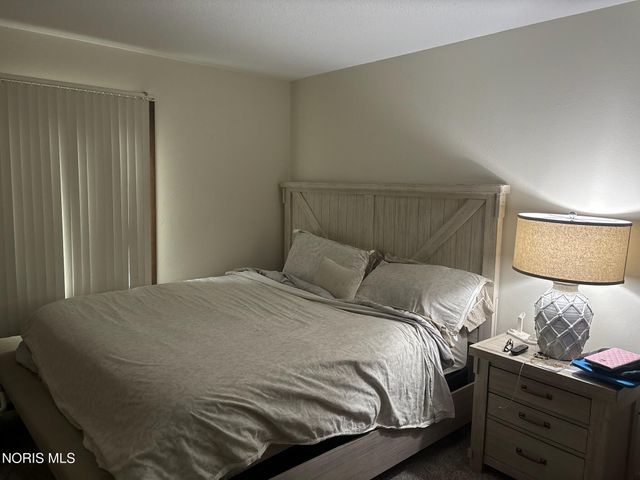 5913 - 5919 Staghorn Drive, Toledo, OH 43614