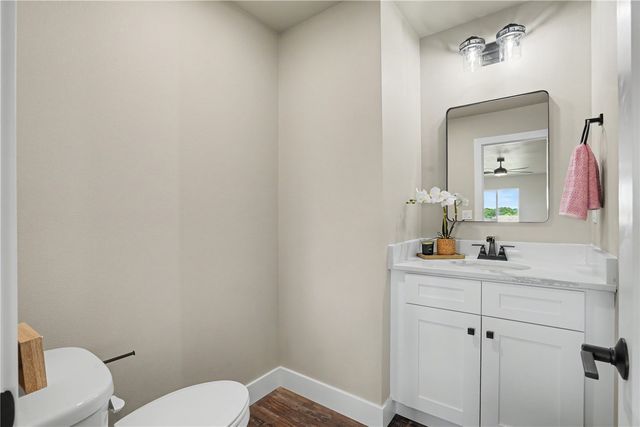 803 Mont Clair Street, Solon, IA 52333