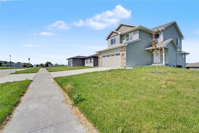 803 Mont Clair Street, Solon, IA 52333
