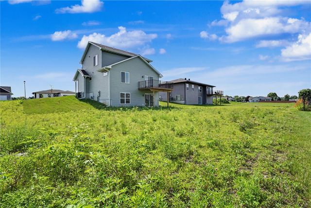 803 Mont Clair Street, Solon, IA 52333