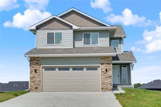 803 Mont Clair Street, Solon, IA 52333