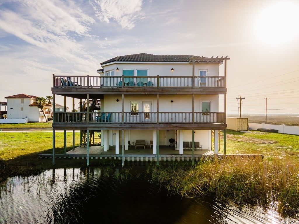 146 Villa Pamplona Dr, Port Aransas, TX 78373