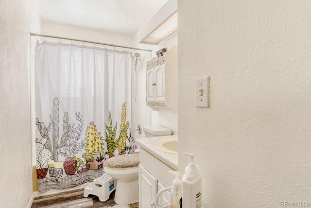 19729 E Wagontrail Drive, Centennial, CO 80015