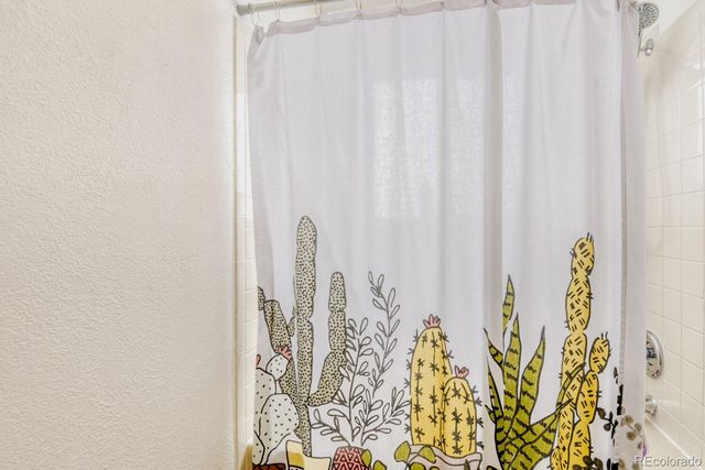 19729 E Wagontrail Drive, Centennial, CO 80015