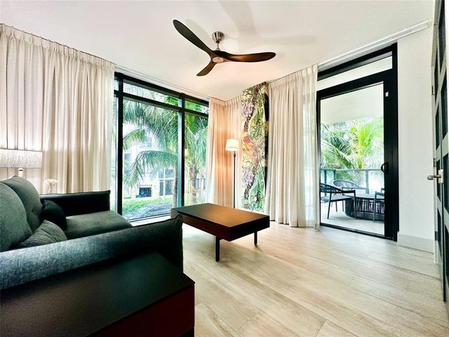 2101 S SURF Road 2C, Hollywood, FL 33019