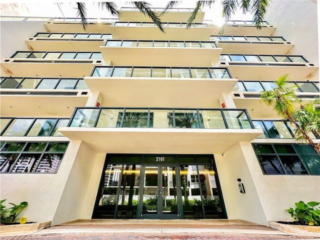 2101 S SURF Road 2C, Hollywood, FL 33019