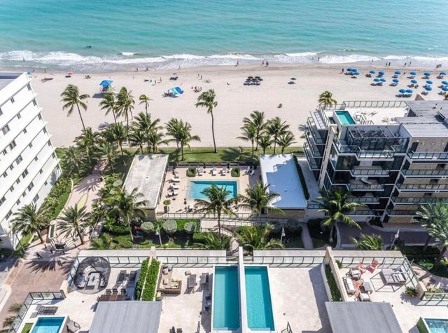 2101 S SURF Road 2C, Hollywood, FL 33019