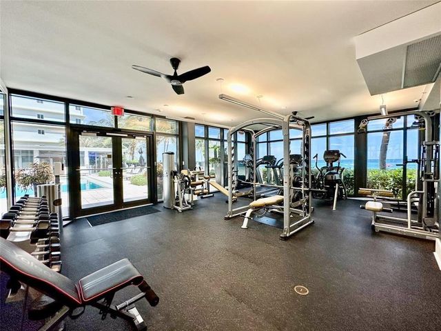 2101 S SURF Road 2C, Hollywood, FL 33019