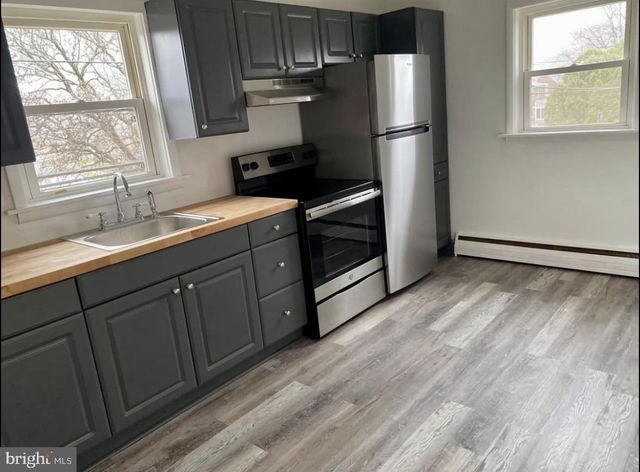 672 COLWELL RD, Woodlyn, PA 19094