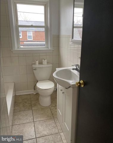 672 COLWELL RD, Woodlyn, PA 19094