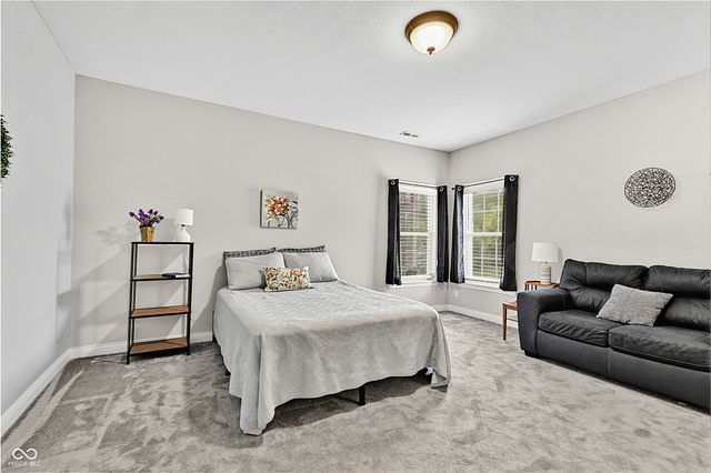 2618 Viceroy Lane, Lebanon, IN 46052