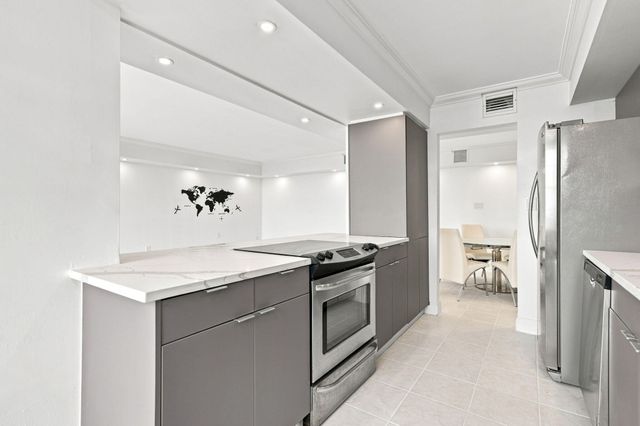 18021 Biscayne Boulevard 901, Aventura, FL 33160