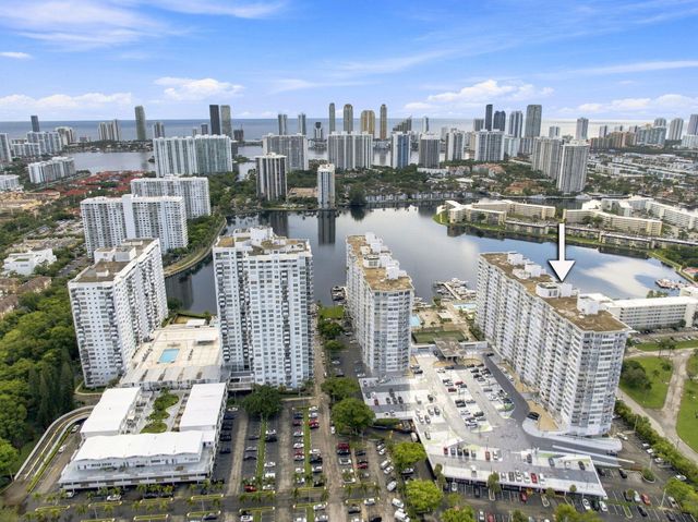 18021 Biscayne Boulevard 901, Aventura, FL 33160
