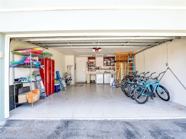 1268 Lake Shore DR, Naples, FL 34103