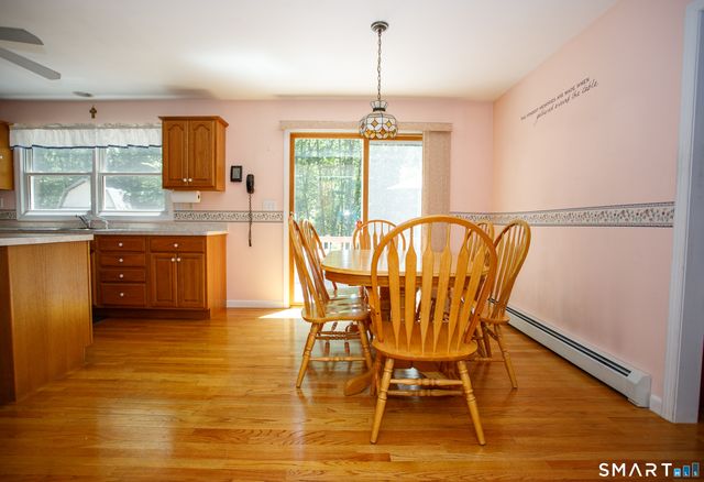 264 North Wawecus Hill Road, Norwich, CT 06360