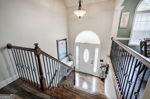 12 Berkshire Drive NW, Cartersville, GA 30120