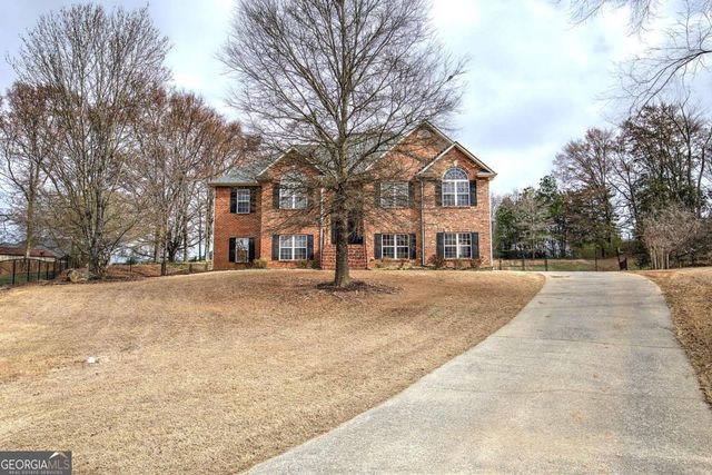 12 Berkshire Drive NW, Cartersville, GA 30120