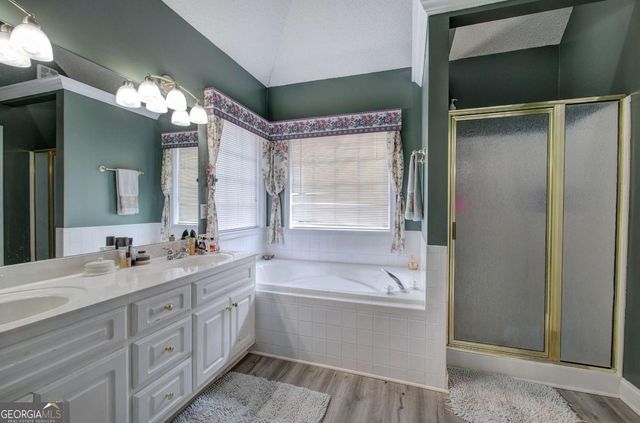 12 Berkshire Drive NW, Cartersville, GA 30120