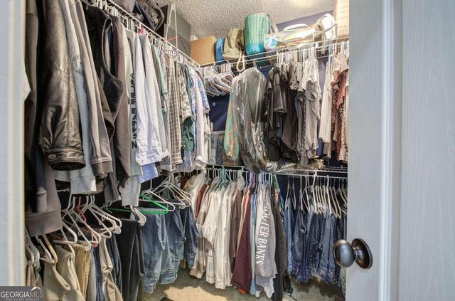 12 Berkshire Drive NW, Cartersville, GA 30120