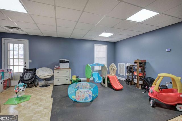 12 Berkshire Drive NW, Cartersville, GA 30120