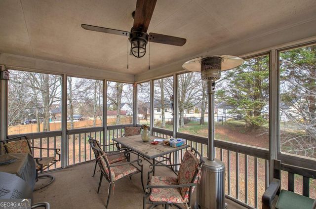 12 Berkshire Drive NW, Cartersville, GA 30120