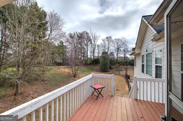 12 Berkshire Drive NW, Cartersville, GA 30120