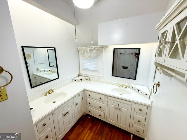 355 W Main Street, Forsyth, GA 31029