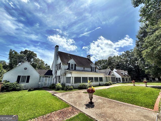 355 W Main Street, Forsyth, GA 31029